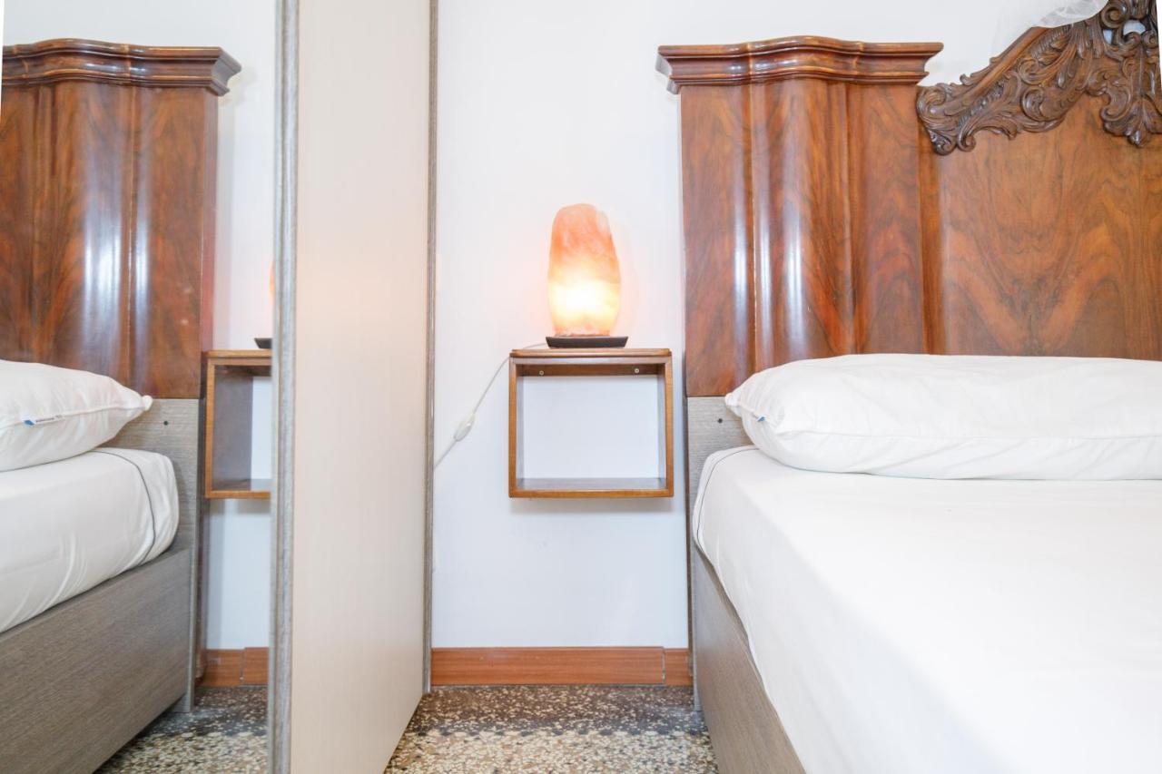 Gozzi House - Comoda Casa - Free Parking - Easy To Venice! Mestre Exterior photo