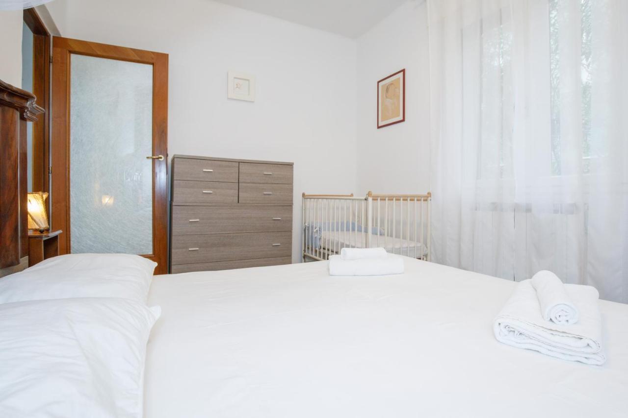 Gozzi House - Comoda Casa - Free Parking - Easy To Venice! Mestre Exterior photo
